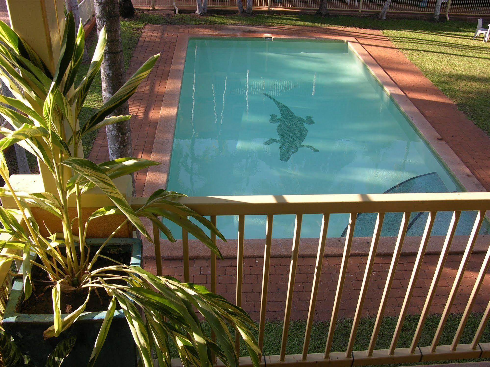 Litchfield Outback Resort Batchelor Extérieur photo